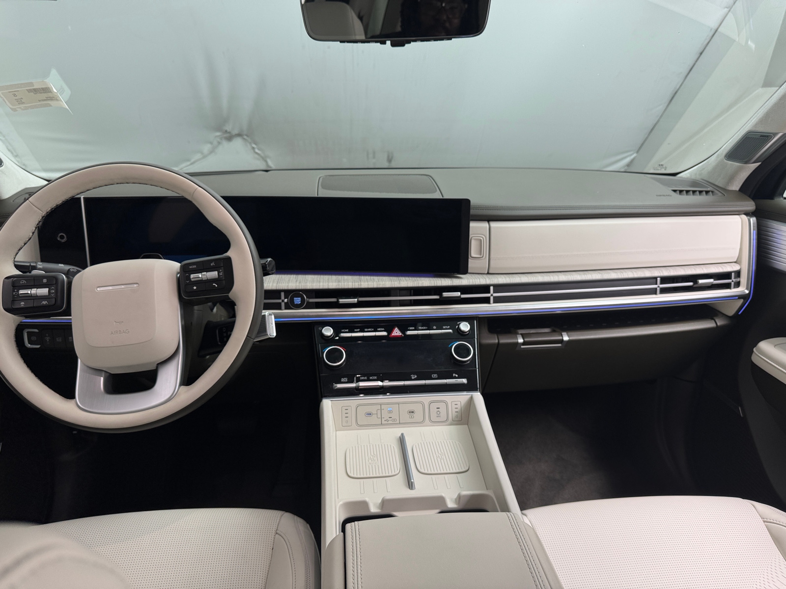 Thumbnail: 2025 Hyundai Santa Fe - 2