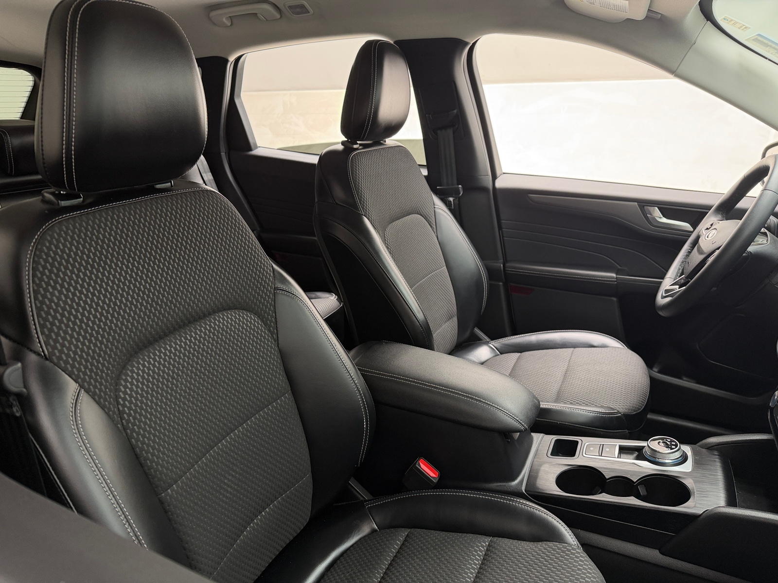 Thumbnail: 2023 Ford Escape - 2