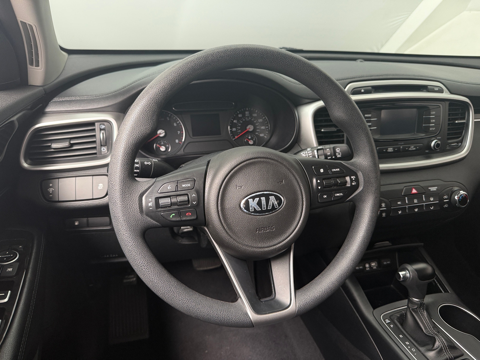 Thumbnail: 2018 Kia Sorento - 5