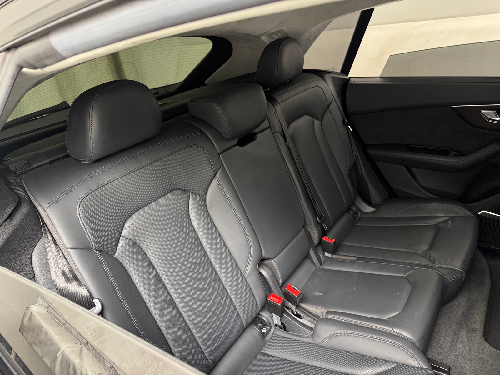 Thumbnail: 2019 Audi Q8 - 5