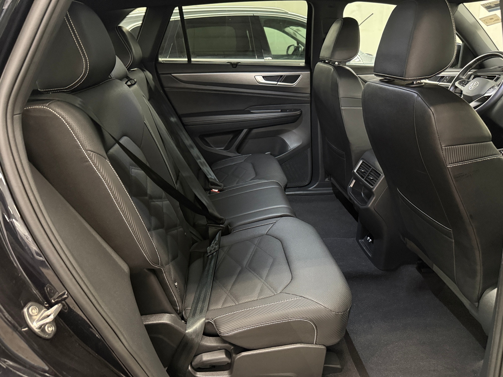Thumbnail: 2026 Volkswagen Atlas - 5