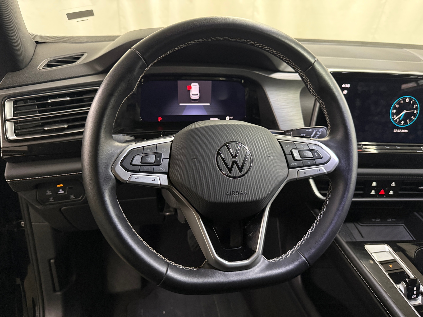Thumbnail: 2026 Volkswagen Atlas - 4