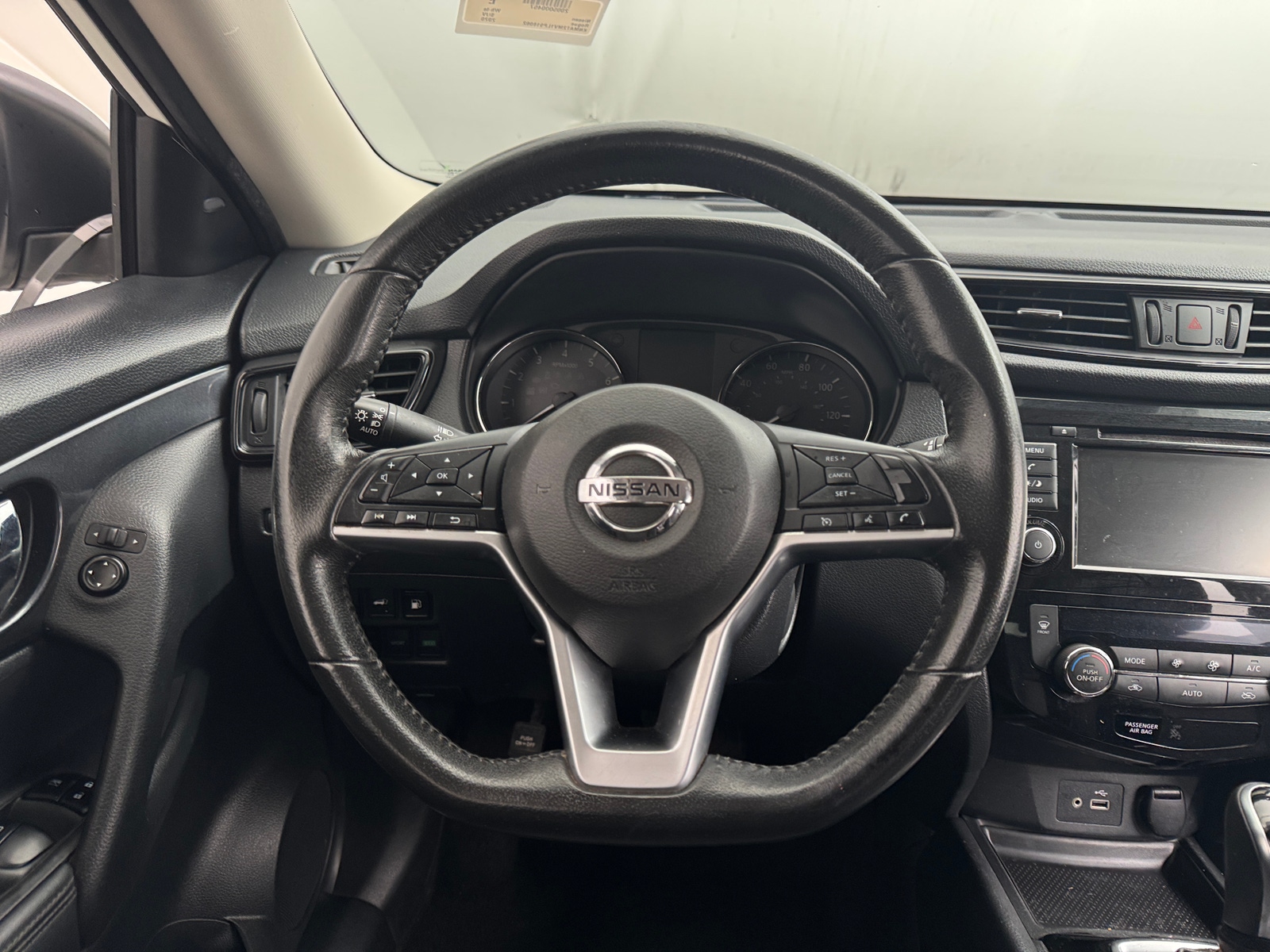 Thumbnail: 2020 Nissan Rogue - 5