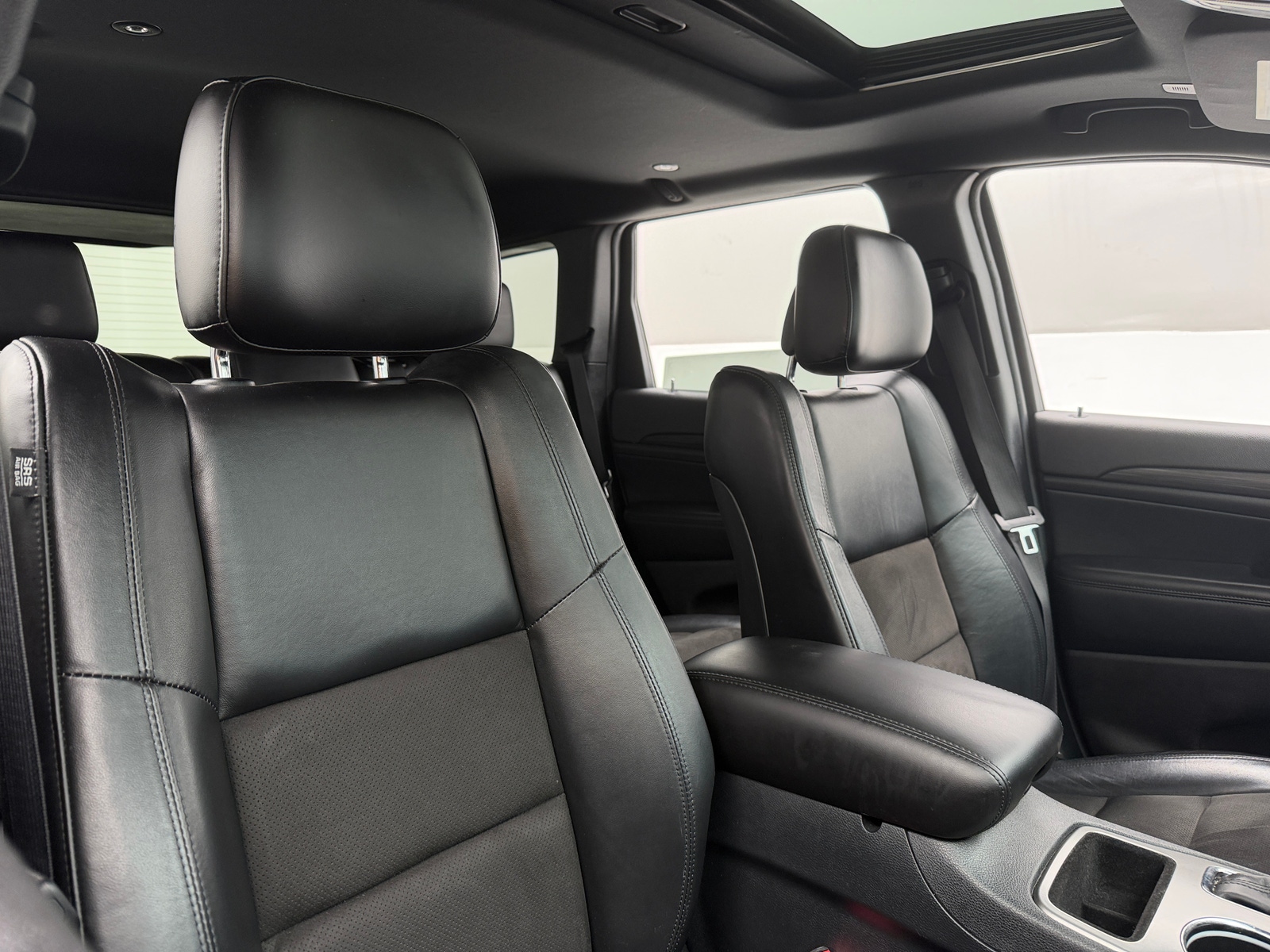 Thumbnail: 2020 Jeep Grand Cherokee - 2