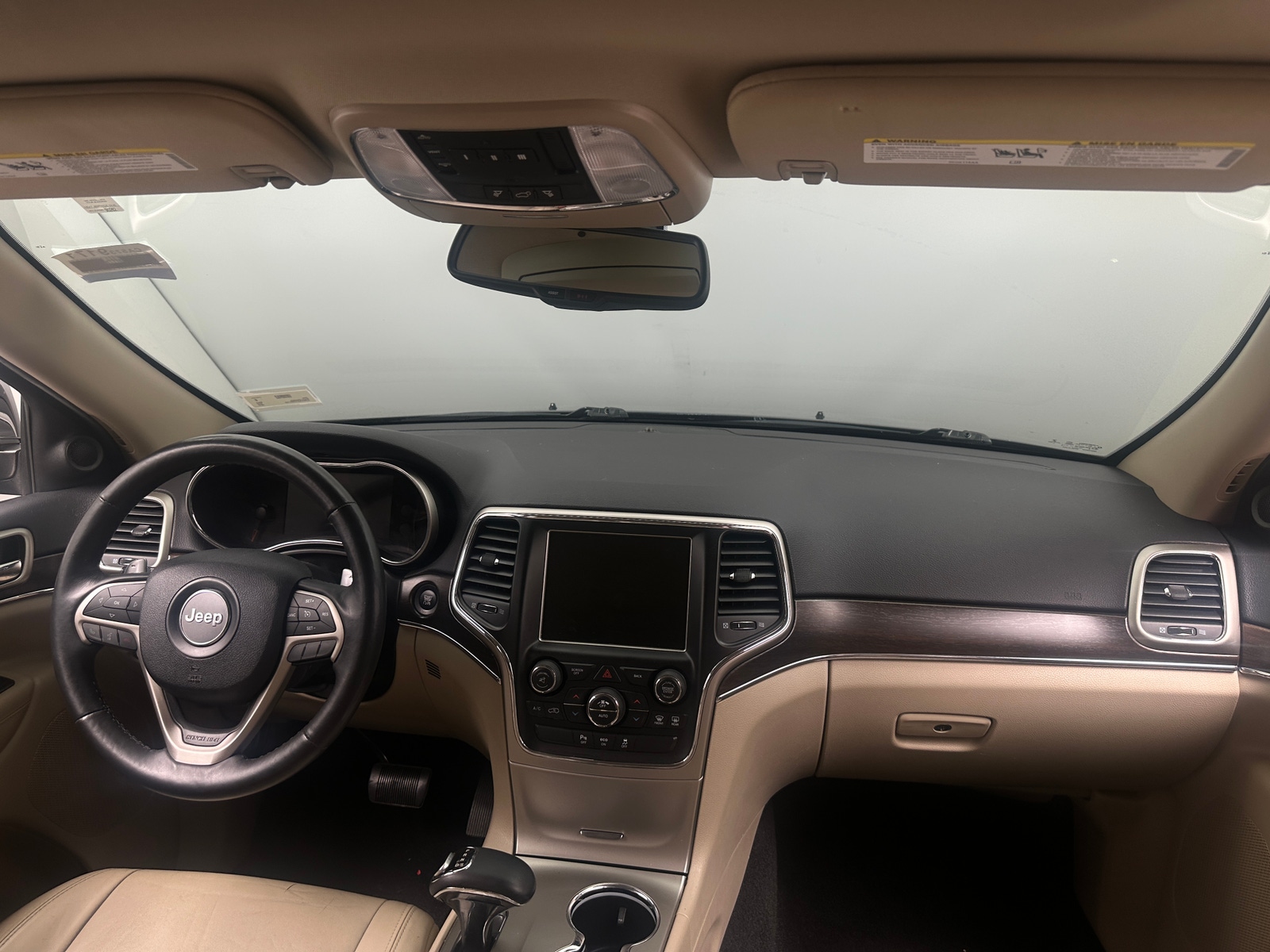 Thumbnail: 2015 Jeep Grand Cherokee - 2