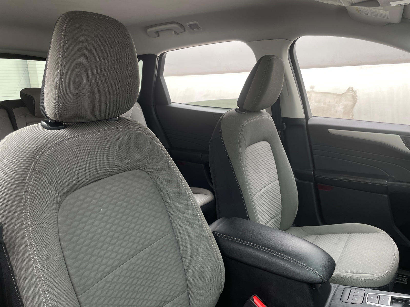 Thumbnail: 2022 Ford Escape - 2