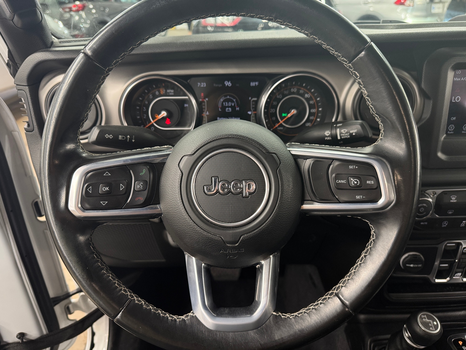 Thumbnail: 2020 Jeep Gladiator - 5