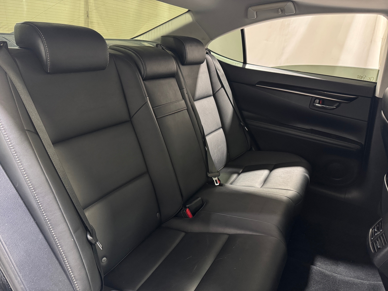 Thumbnail: 2014 Lexus ES - 5