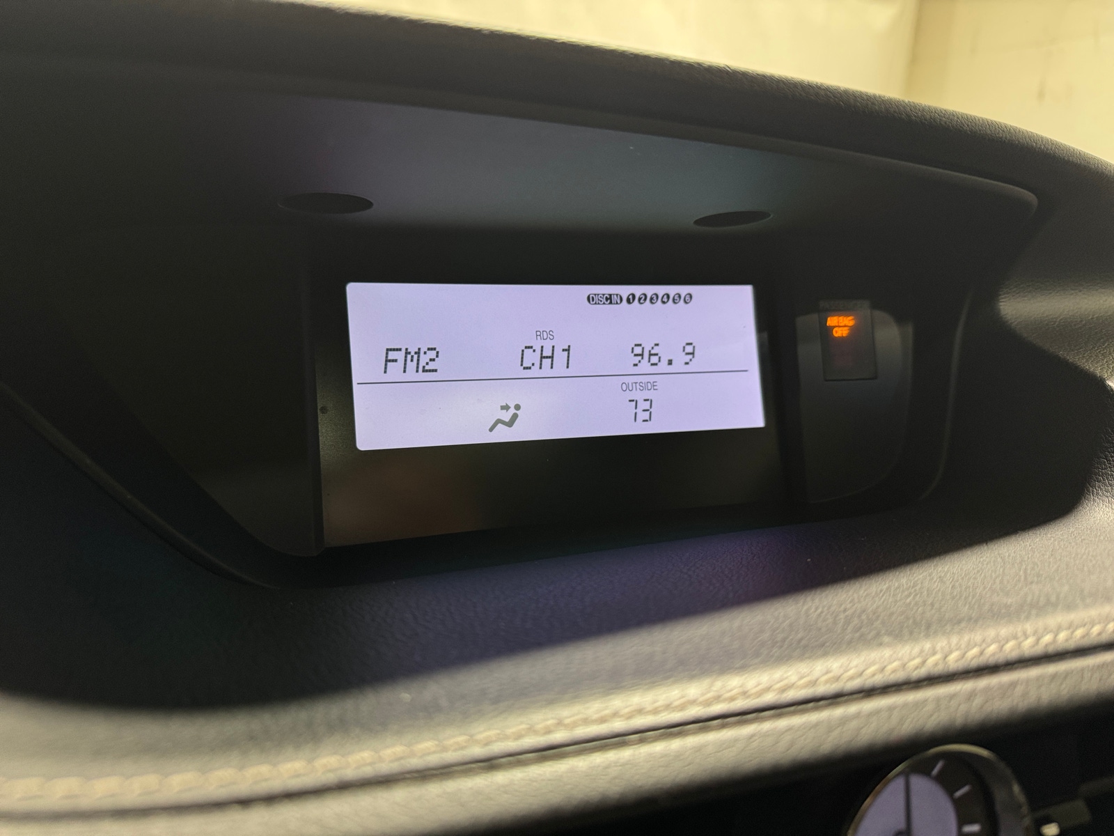 Thumbnail: 2014 Lexus ES - 3