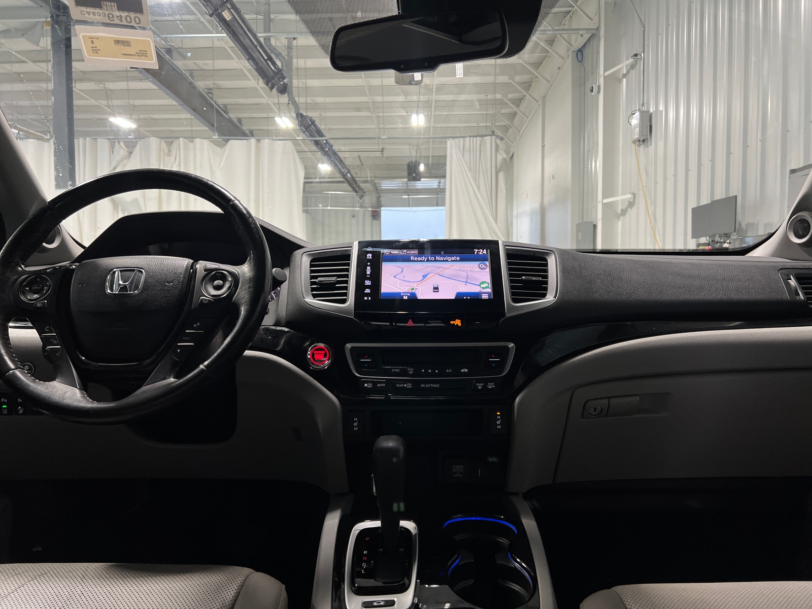 Thumbnail: 2017 Honda Ridgeline - 2