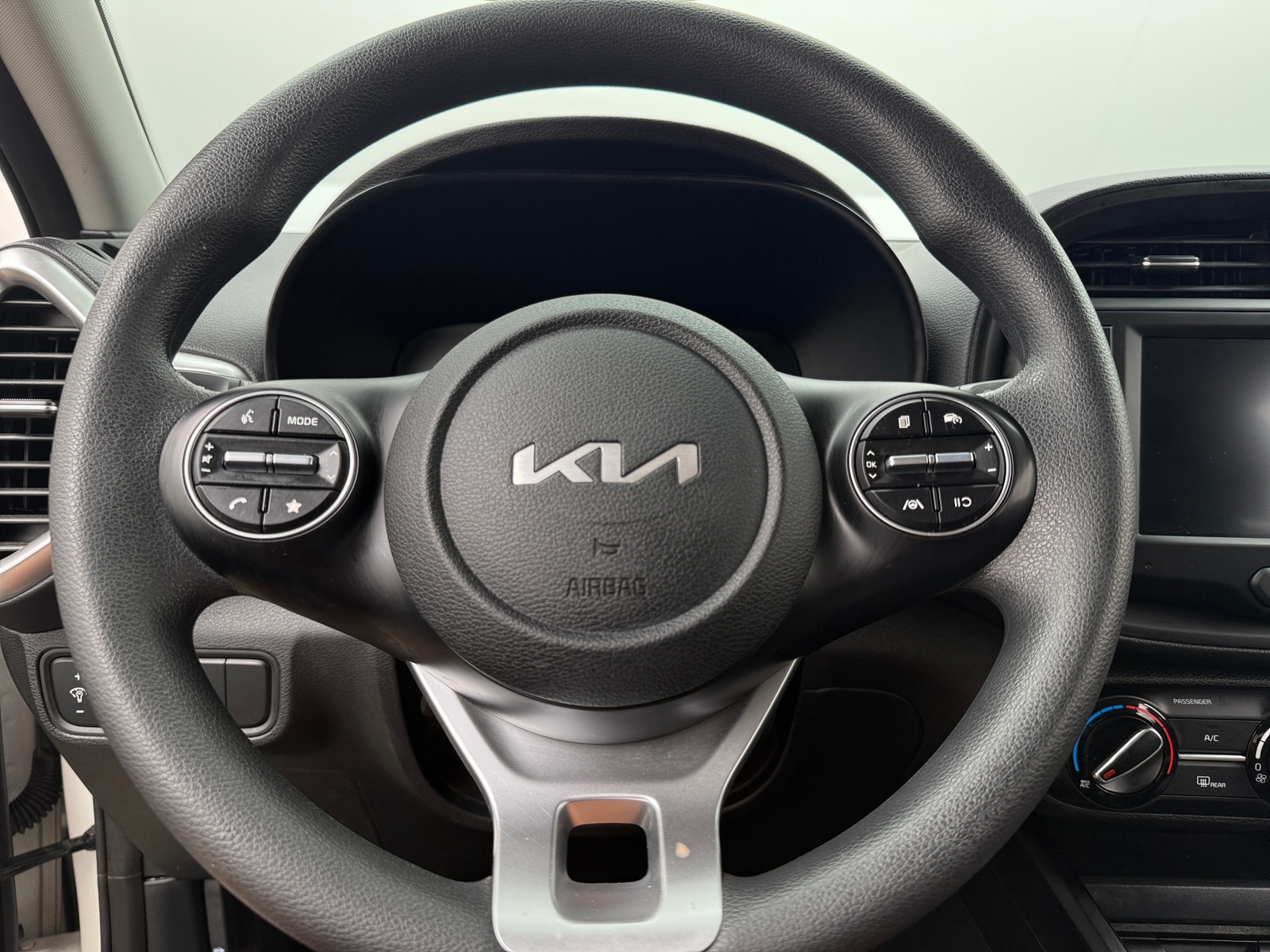 Thumbnail: 2024 Kia Soul - 5