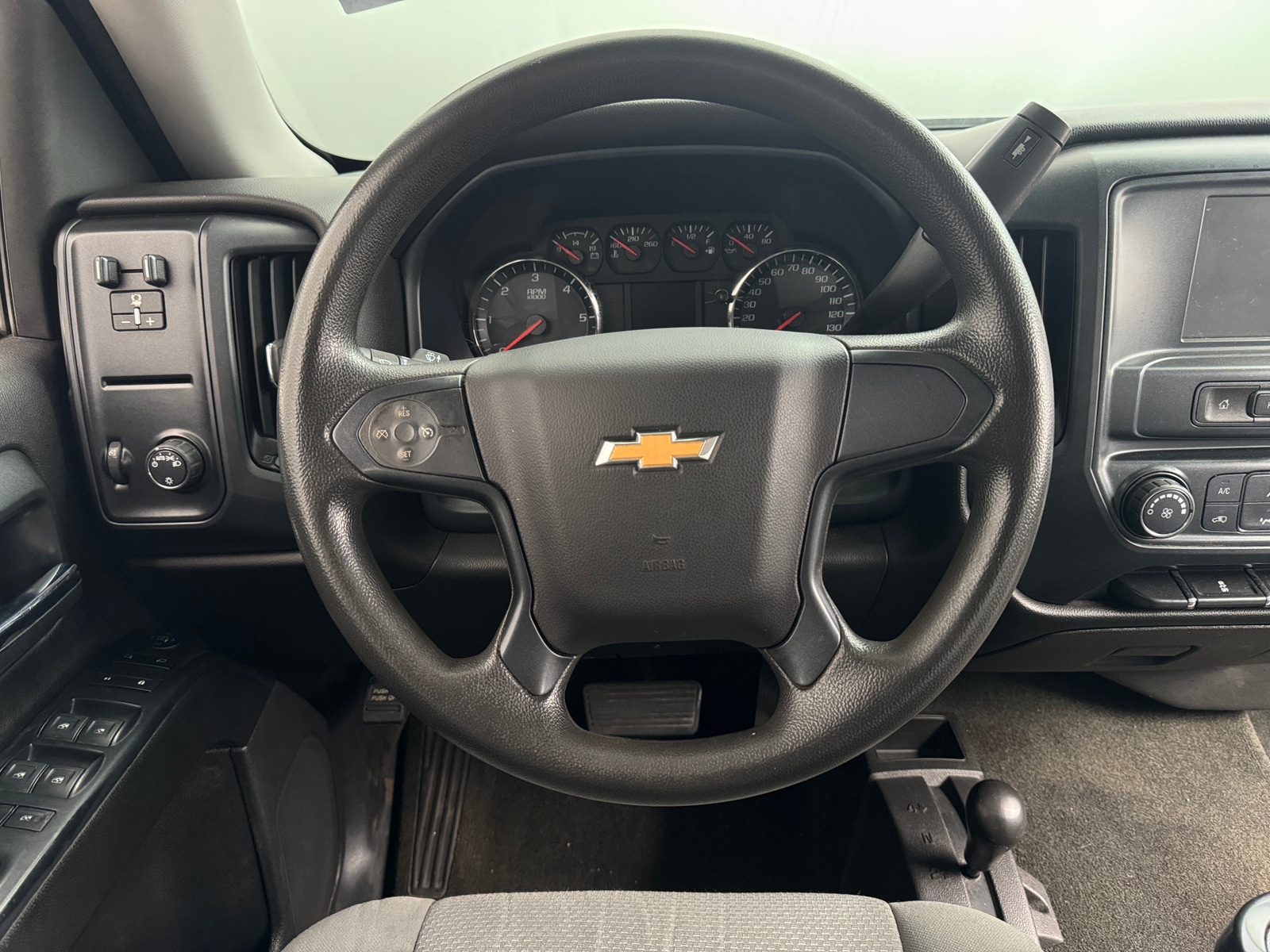 Thumbnail: 2018 Chevrolet Silverado 1500 - 5