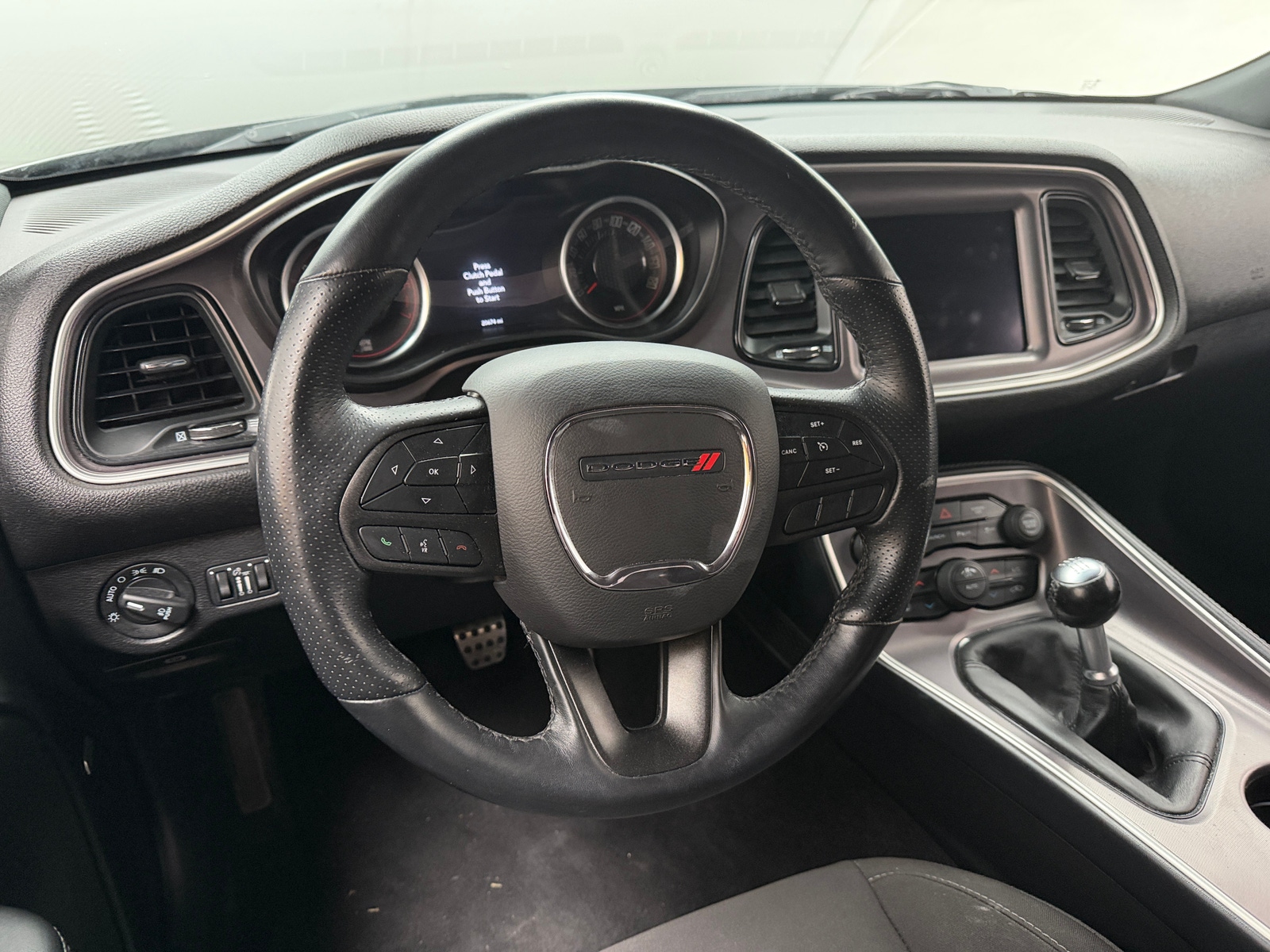 Thumbnail: 2022 Dodge Challenger - 4