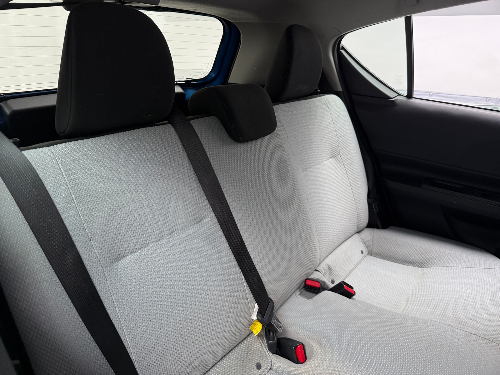 Thumbnail: 2018 Toyota Prius c - 6