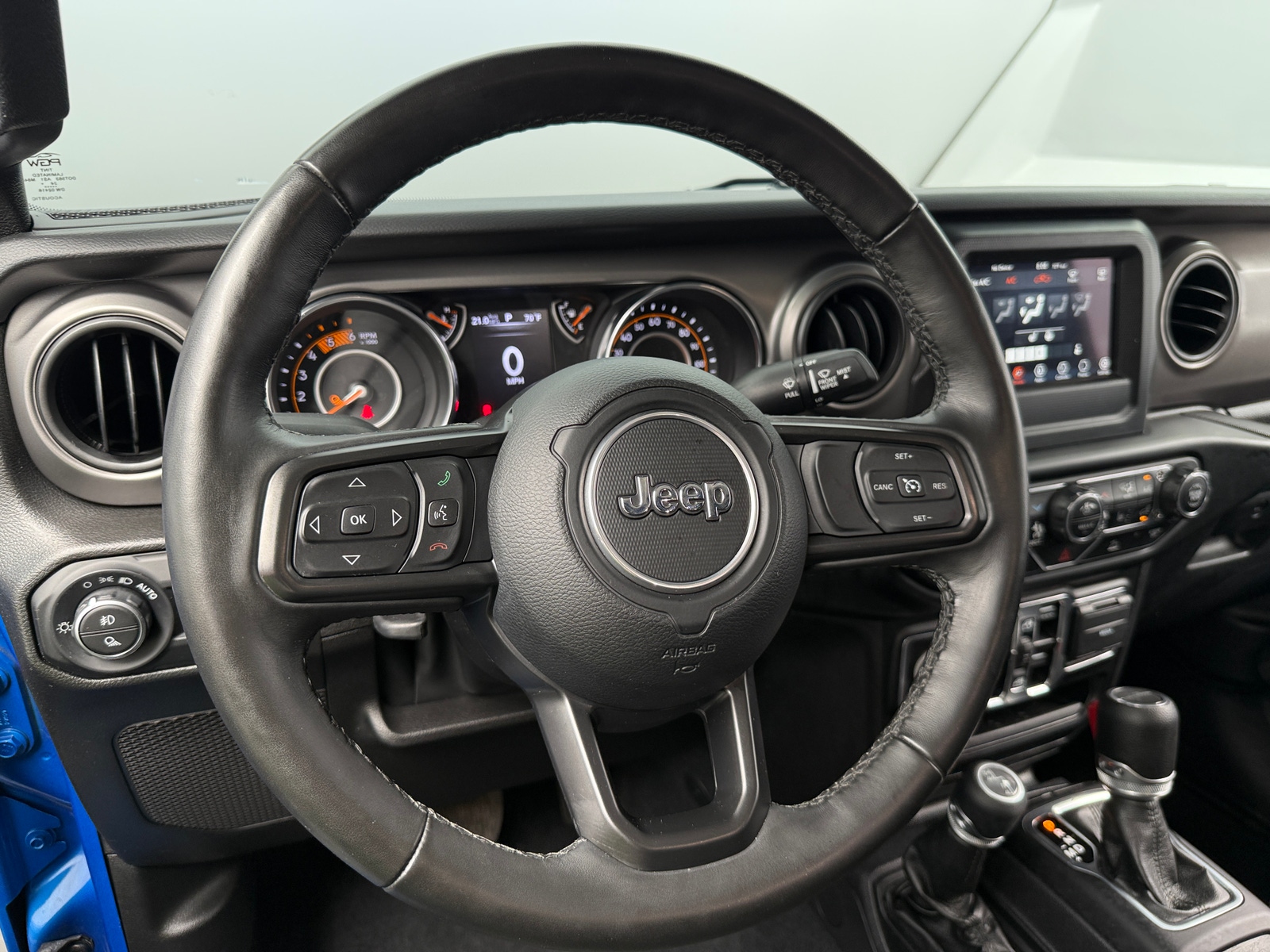 Thumbnail: 2022 Jeep Gladiator - 5