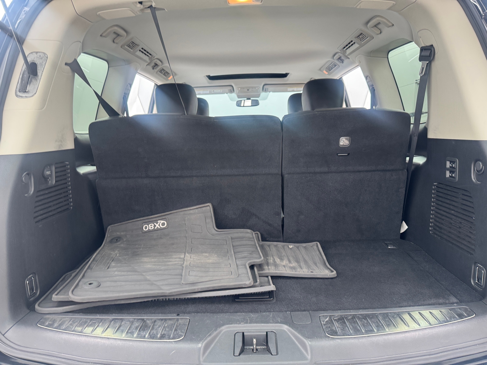 Thumbnail: 2019 INFINITI QX80 - 6