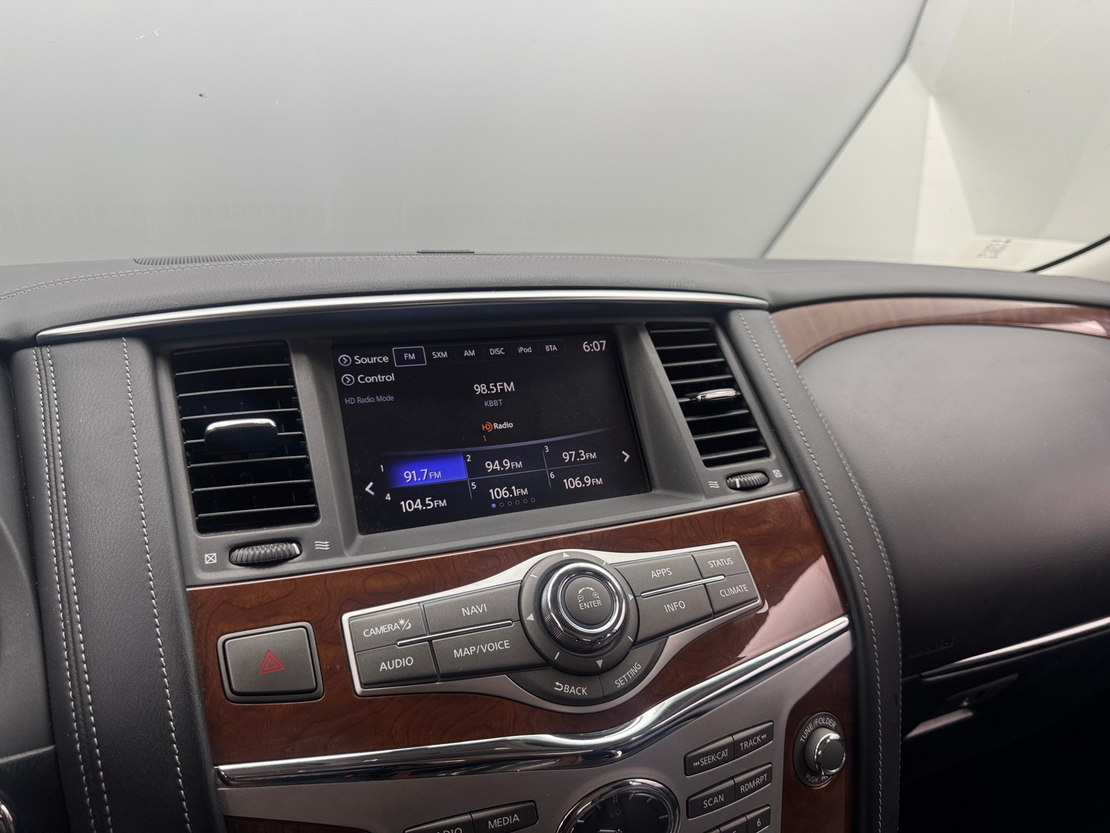 Thumbnail: 2019 INFINITI QX80 - 3