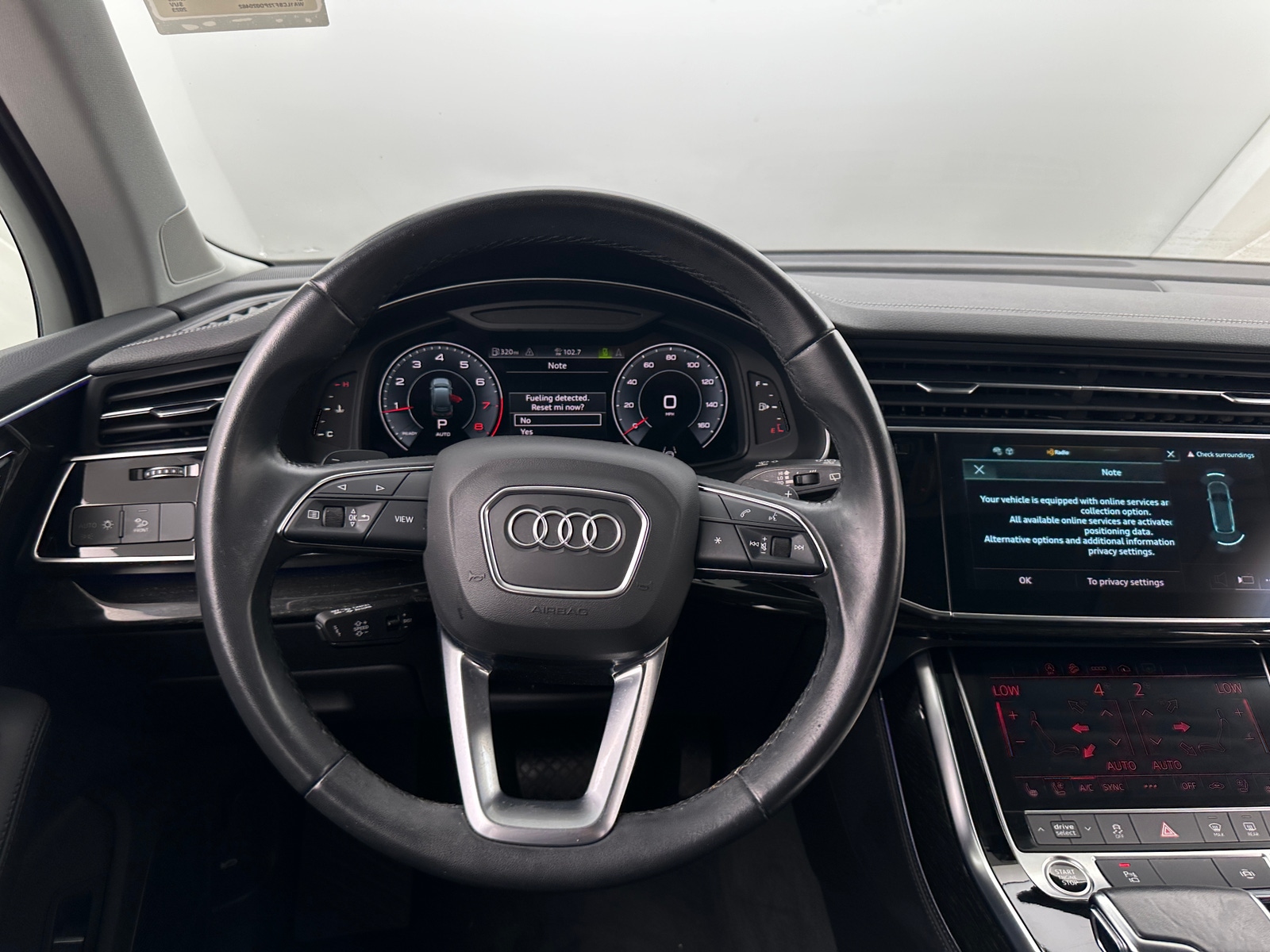 Thumbnail: 2023 Audi Q7 - 4