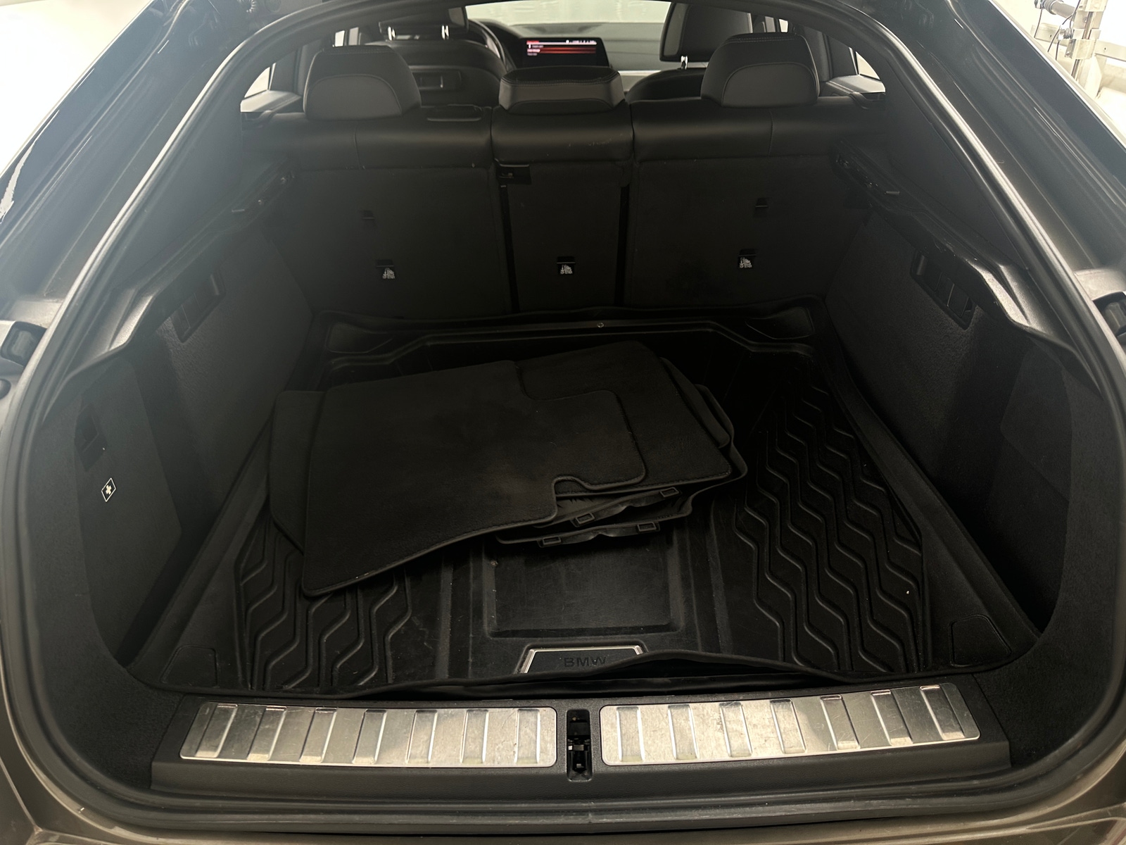 Thumbnail: 2020 BMW X6 - 6
