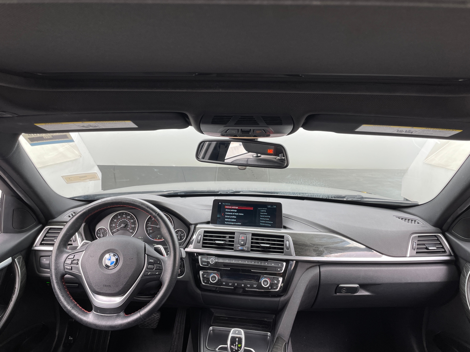 Thumbnail: 2018 BMW 3 Series - 2