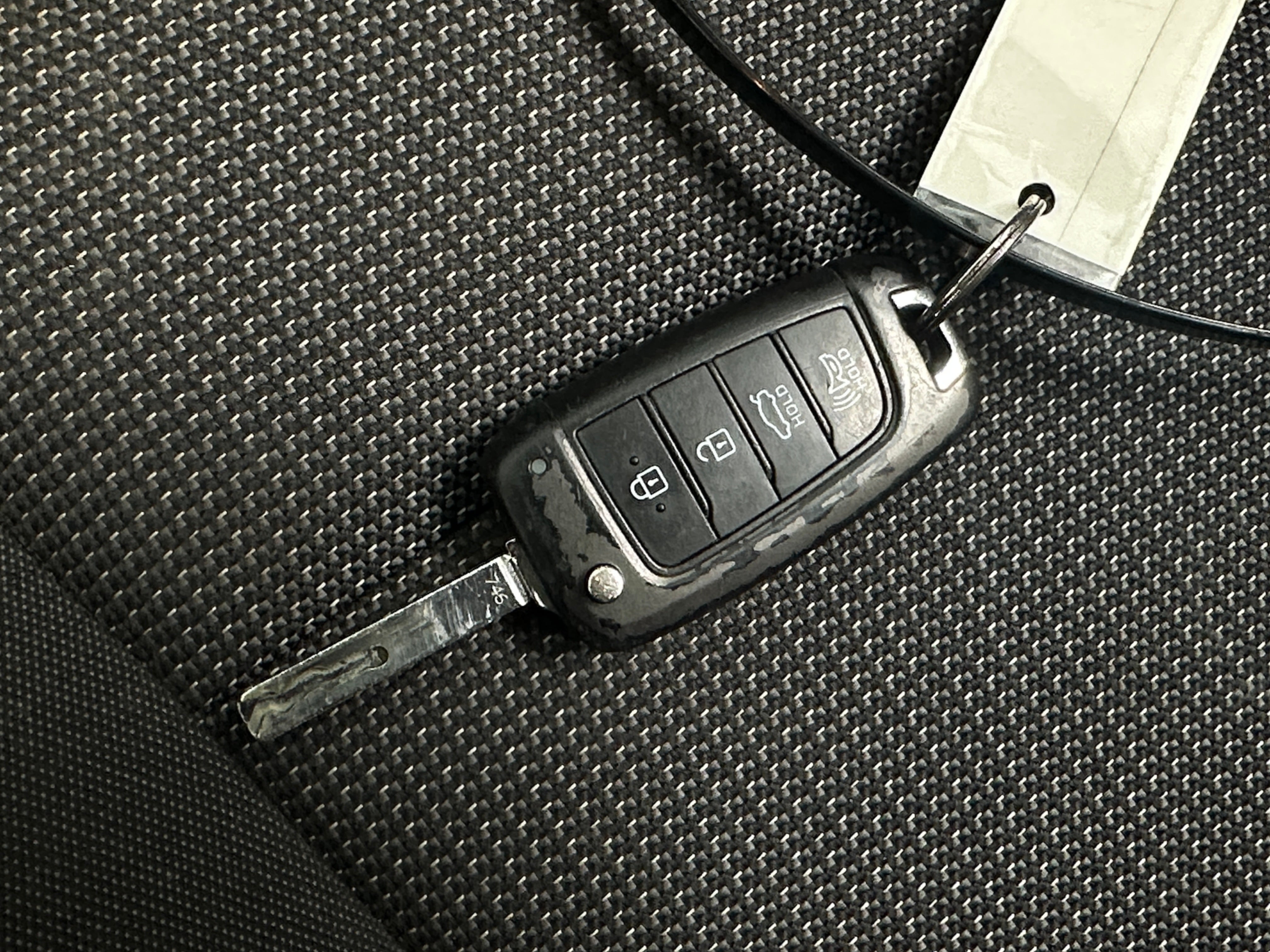 Used 2019 Hyundai Accent SE with VIN 3KPC24A34KE065354 for sale in Colonial Heights, VA