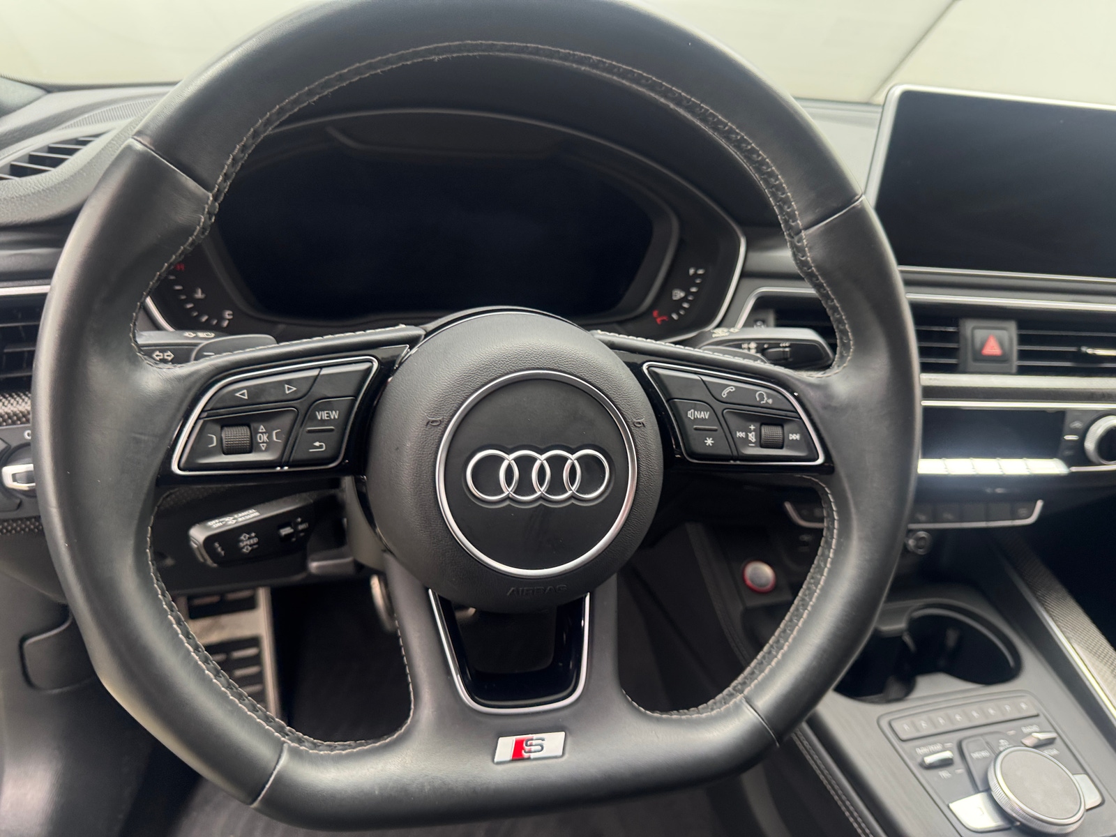 Thumbnail: 2019 Audi S5 - 4