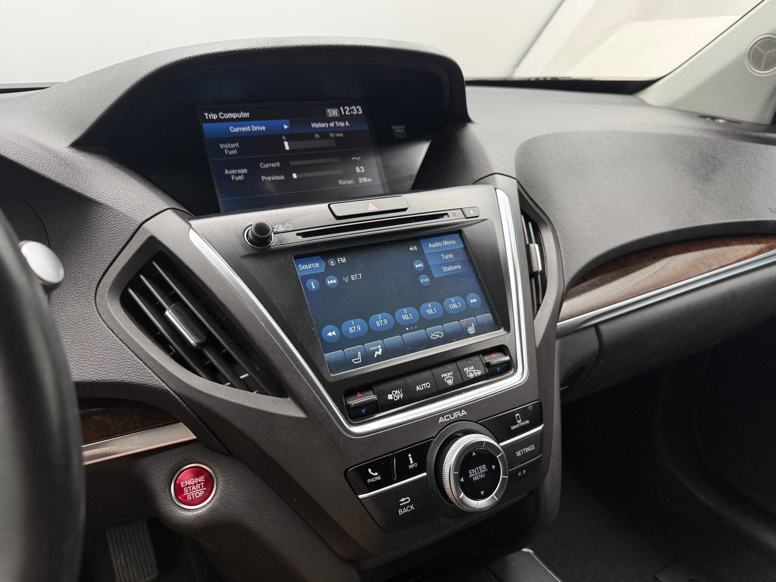 Thumbnail: 2019 Acura MDX - 3