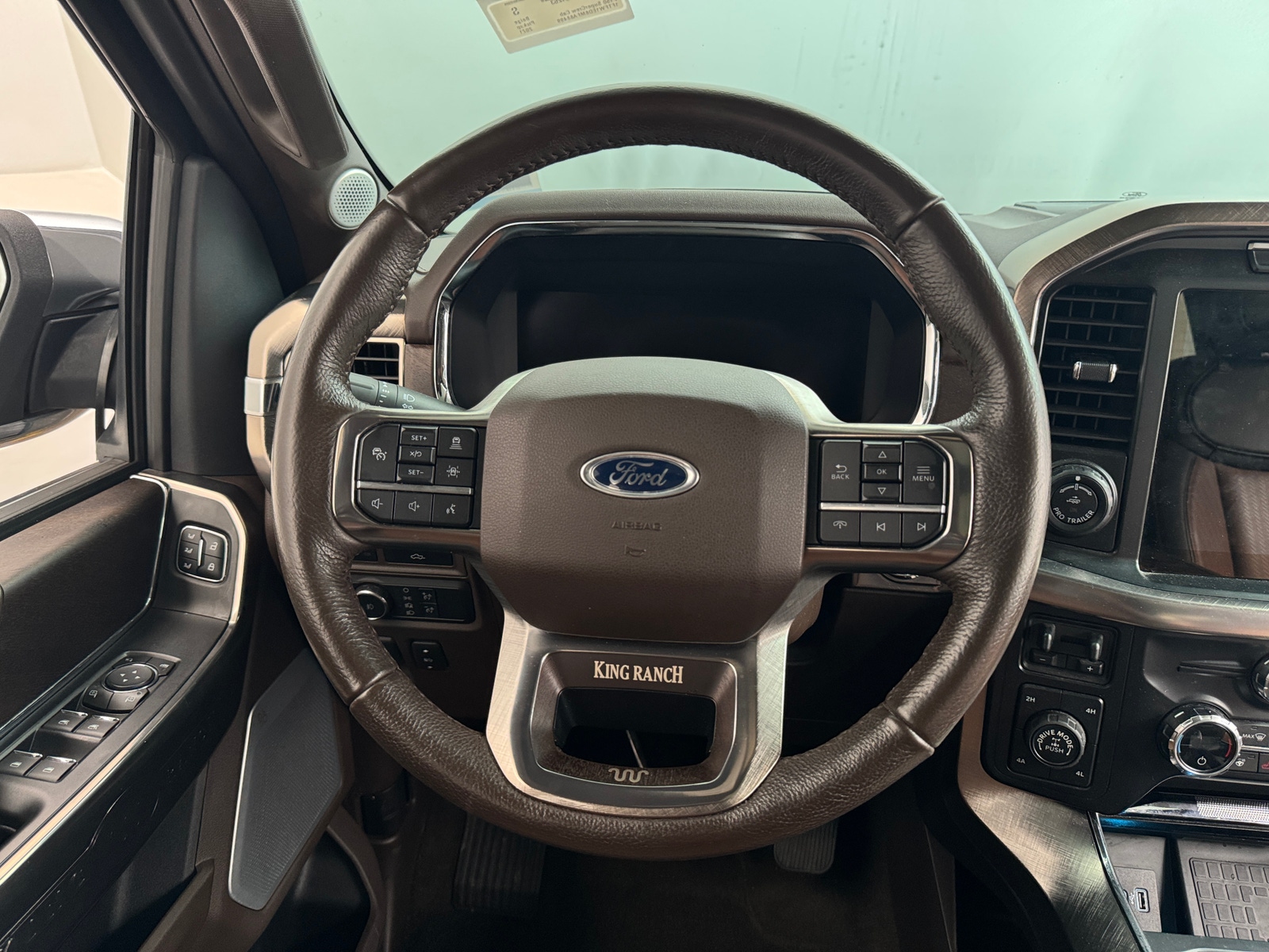 Thumbnail: 2021 Ford Econoline - 4