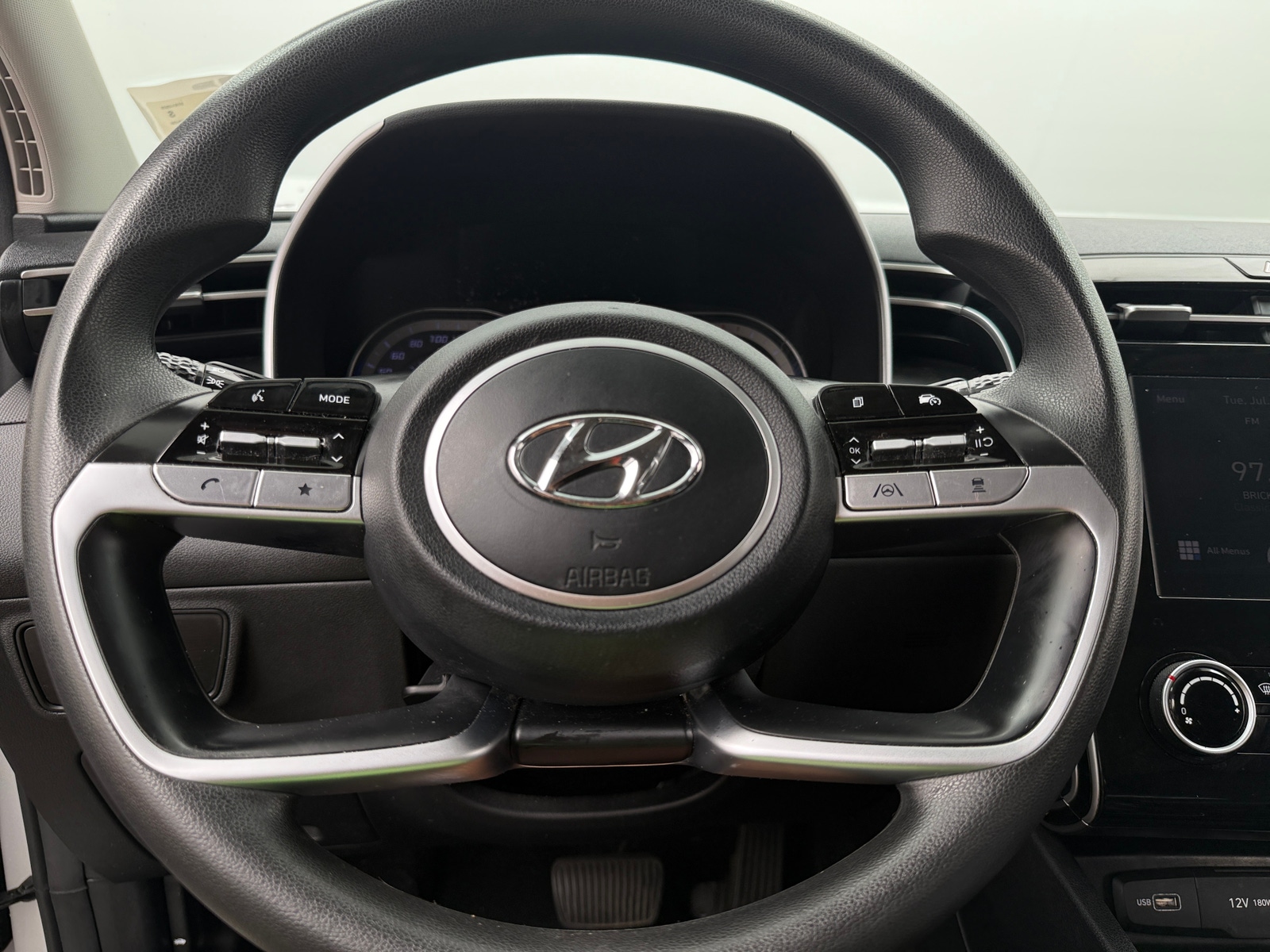 Thumbnail: 2022 Hyundai Tucson - 5
