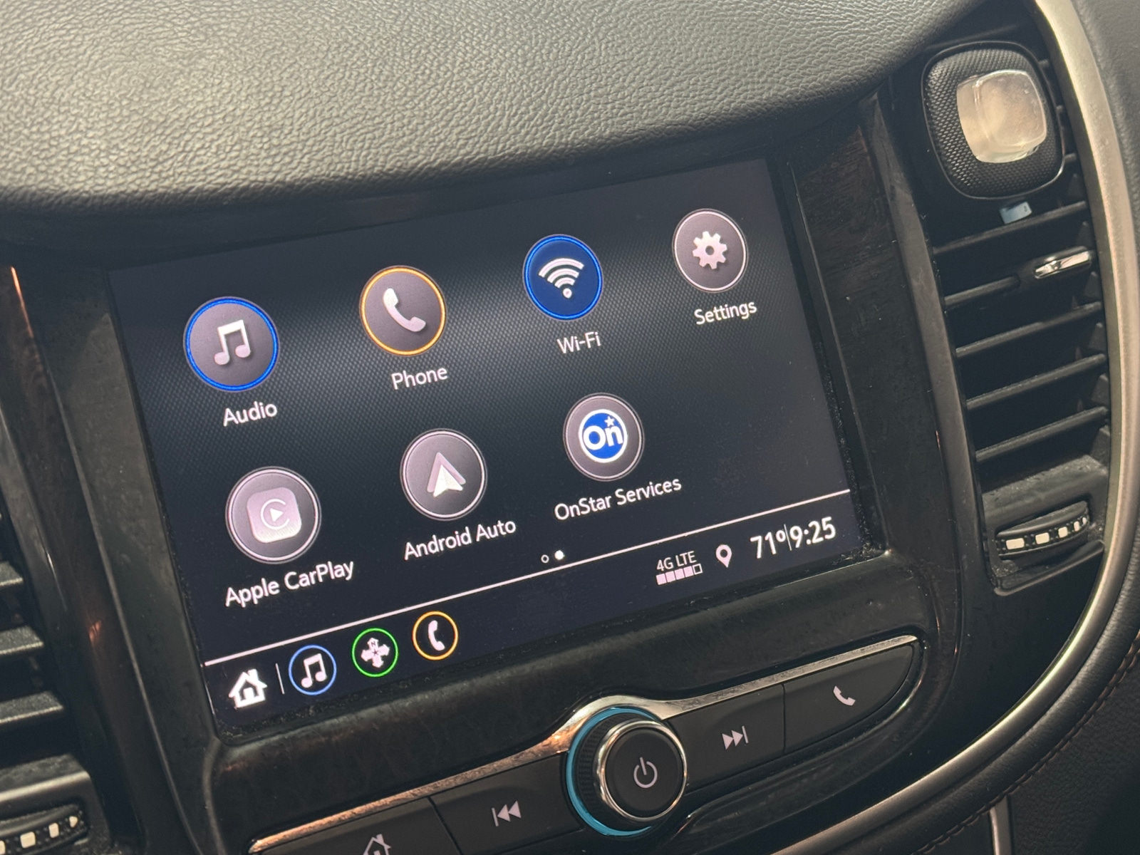 Thumbnail: 2020 Chevrolet Trax - 4
