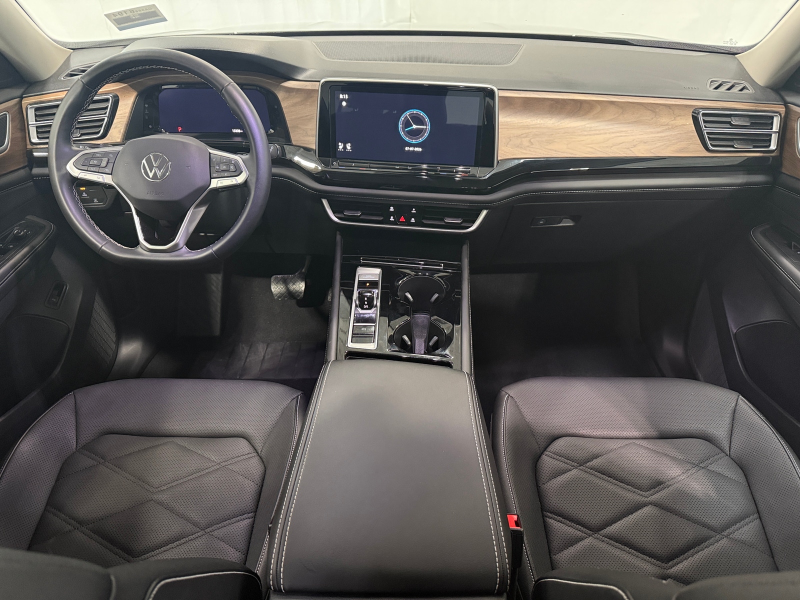 Thumbnail: 2026 Volkswagen Atlas - 2