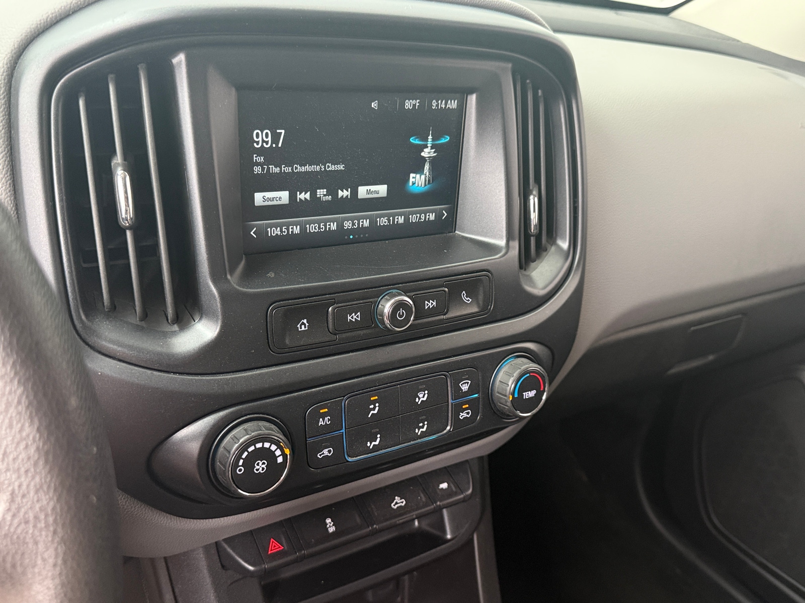 Thumbnail: 2017 Chevrolet Colorado - 4