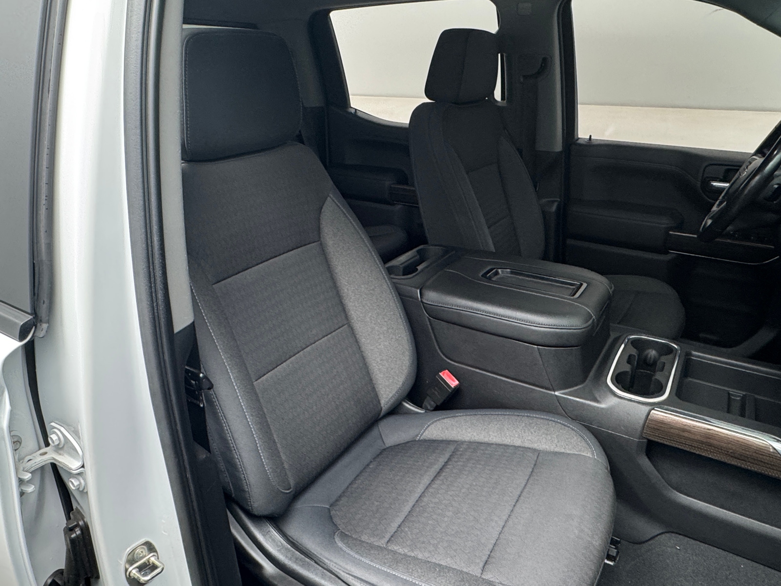 Thumbnail: 2019 Chevrolet Silverado 1500 - 2