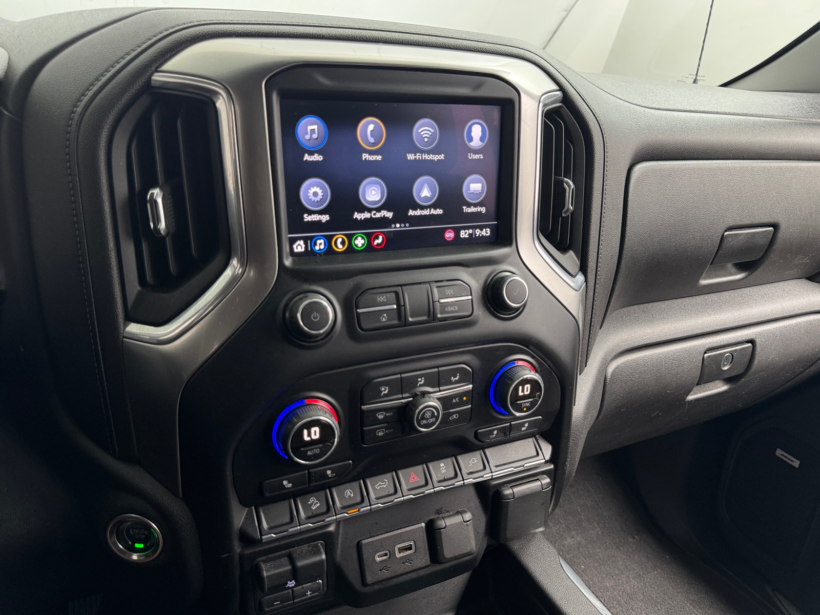Thumbnail: 2019 Chevrolet Silverado 1500 - 4