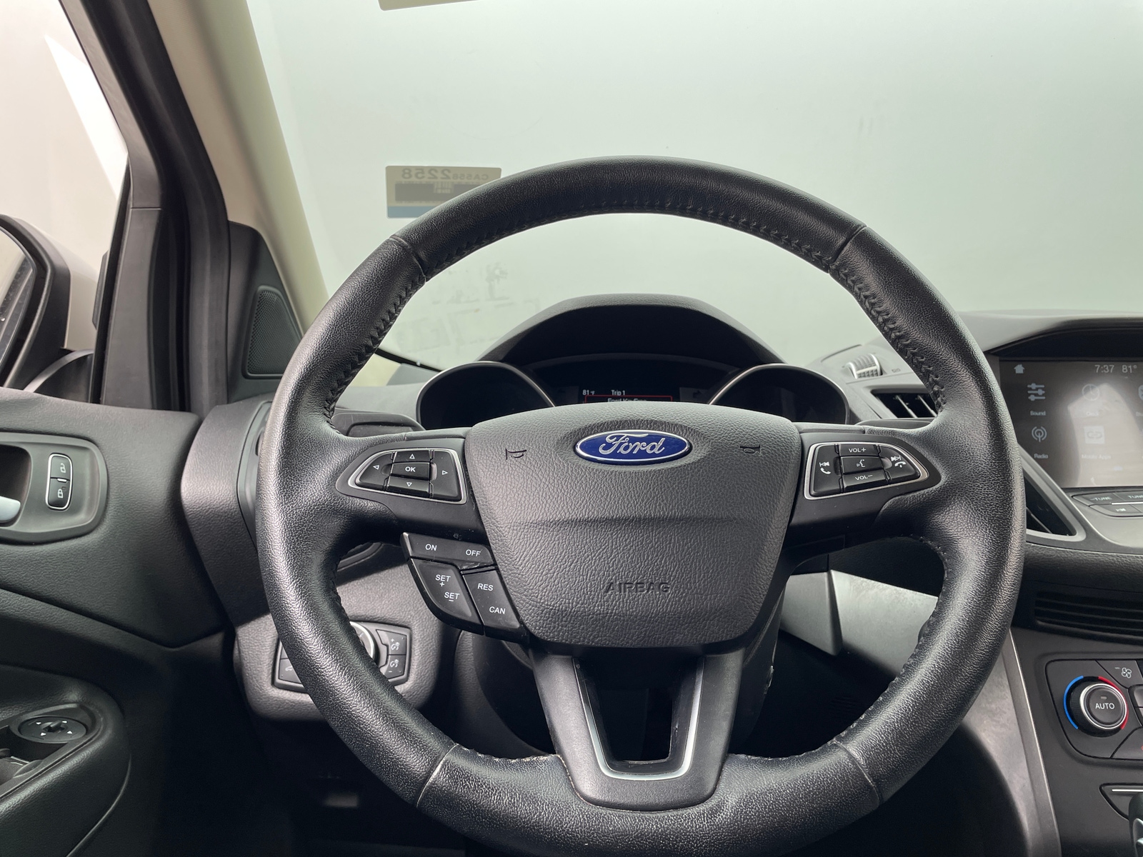 Thumbnail: 2019 Ford Escape - 4