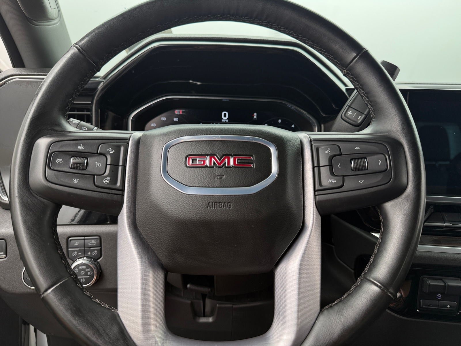 Thumbnail: 2025 GMC Sierra 1500 - 4