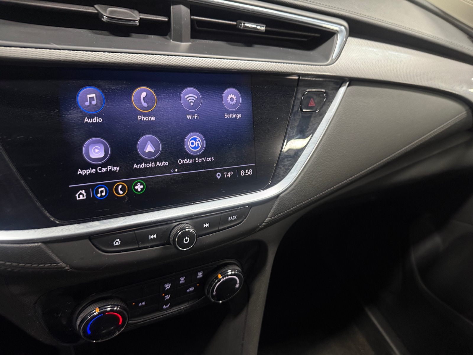 Thumbnail: 2020 Buick Encore GX - 3