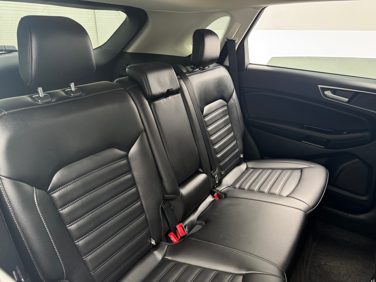 Thumbnail: 2020 Ford Edge - 5