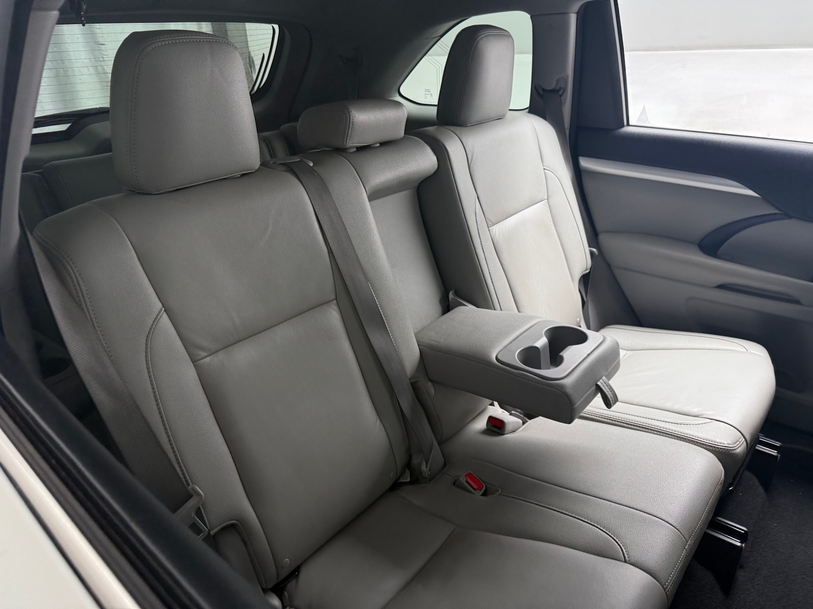 Thumbnail: 2018 Toyota Highlander - 6