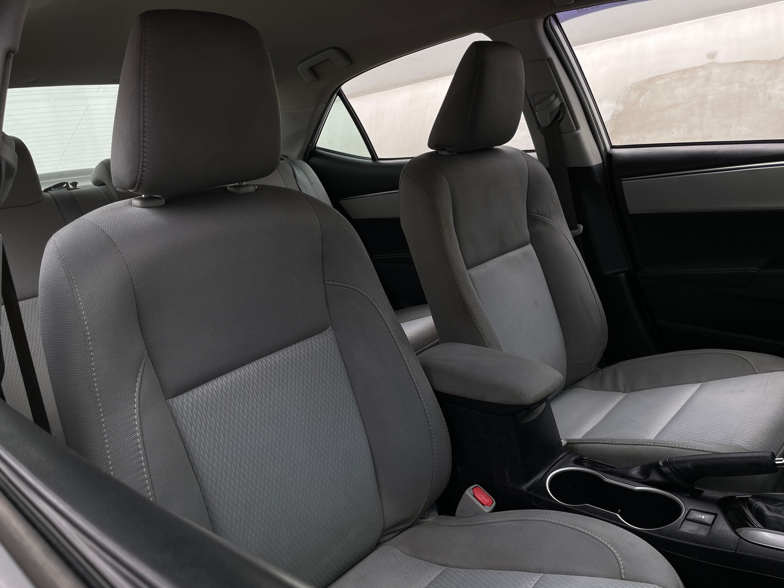 Thumbnail: 2016 Toyota Corolla - 2