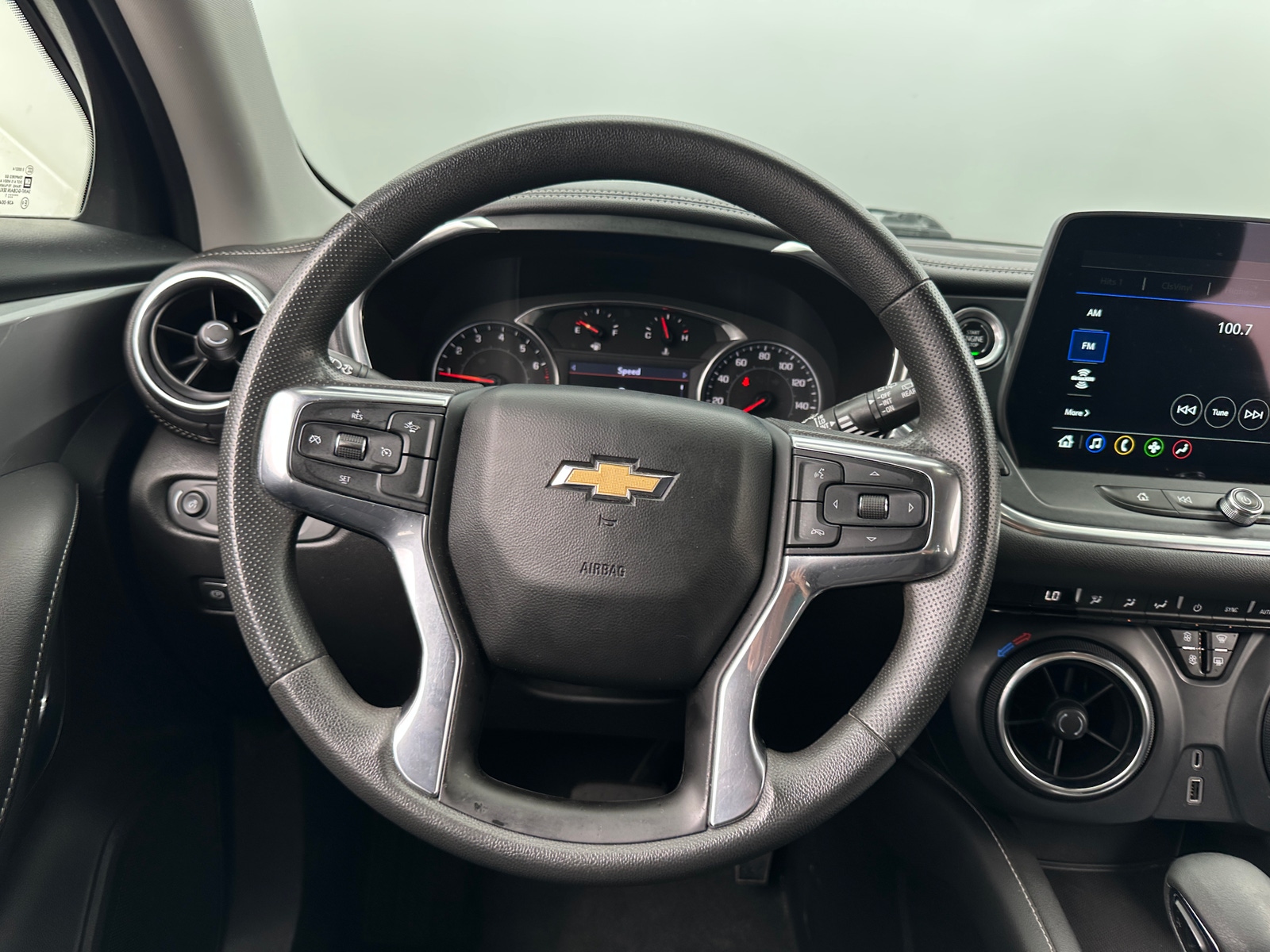 Thumbnail: 2023 Chevrolet Blazer - 5
