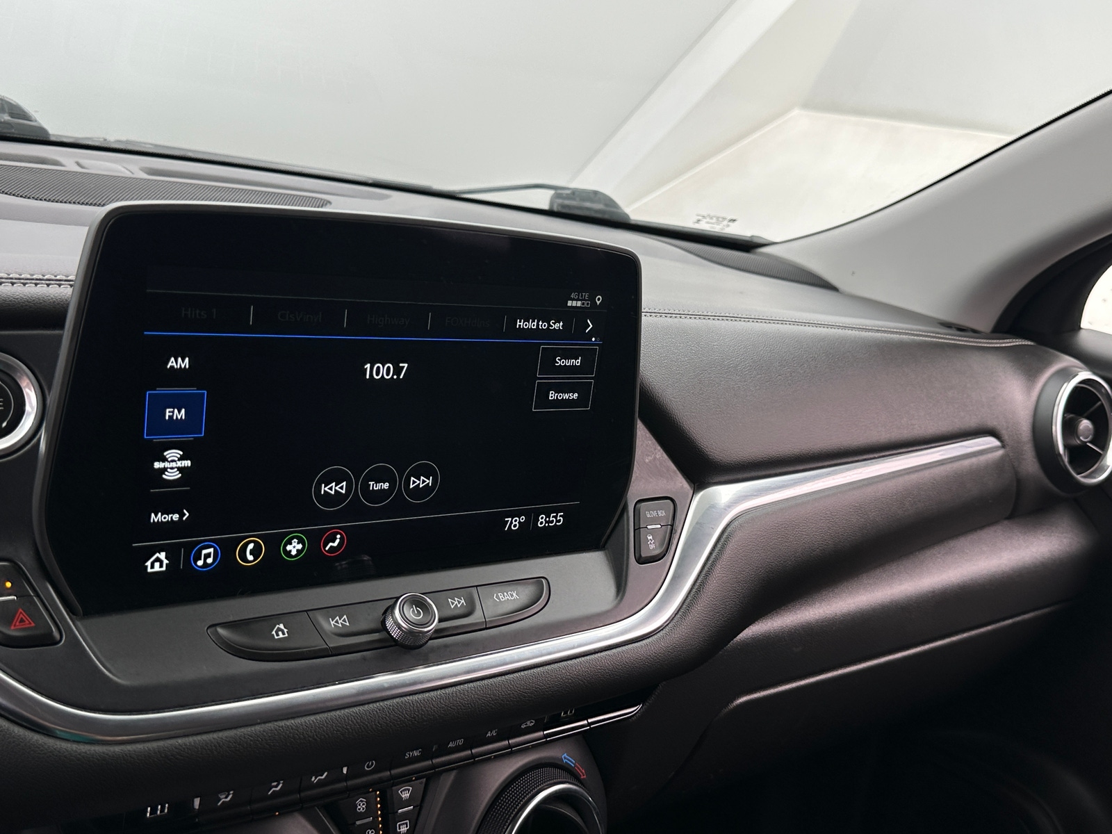 Thumbnail: 2023 Chevrolet Blazer - 4