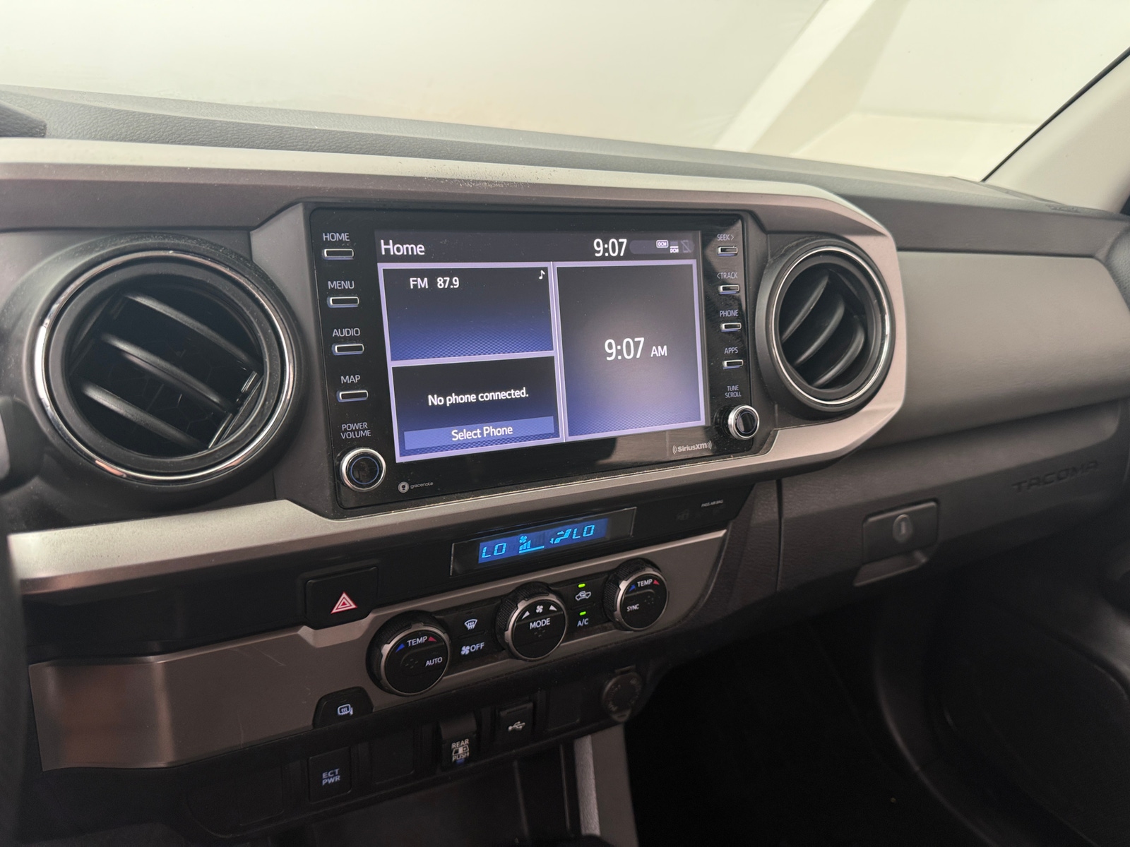 Thumbnail: 2021 Toyota Tacoma - 4