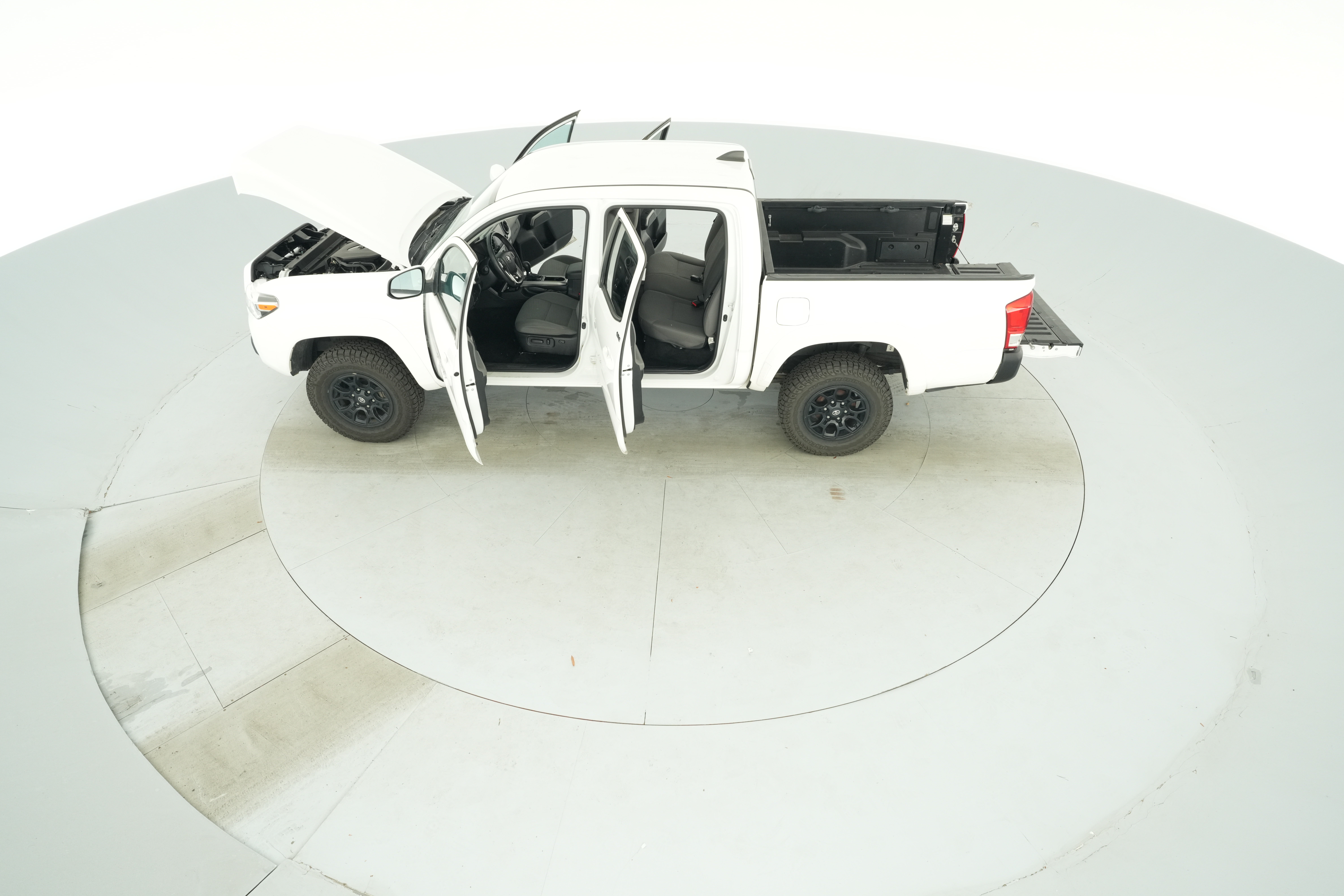2021 Toyota Tacoma SR5 - Photo 42