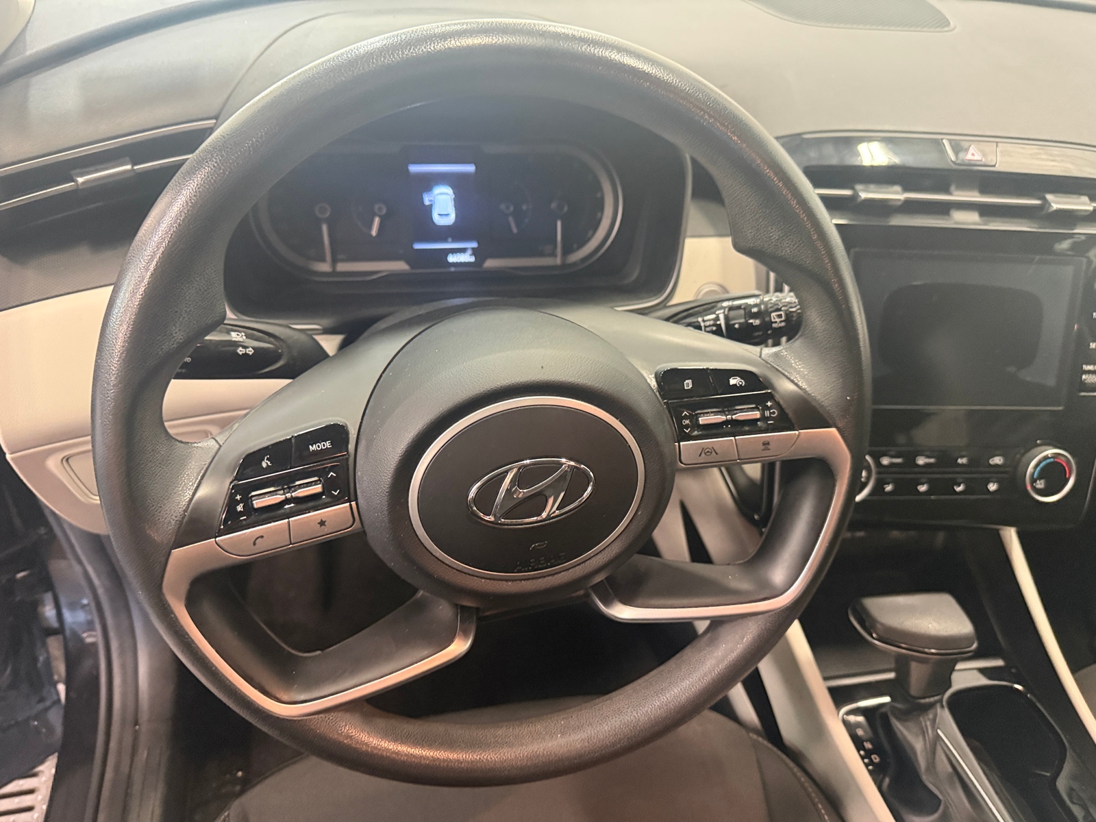 Thumbnail: 2022 Hyundai Tucson - 5