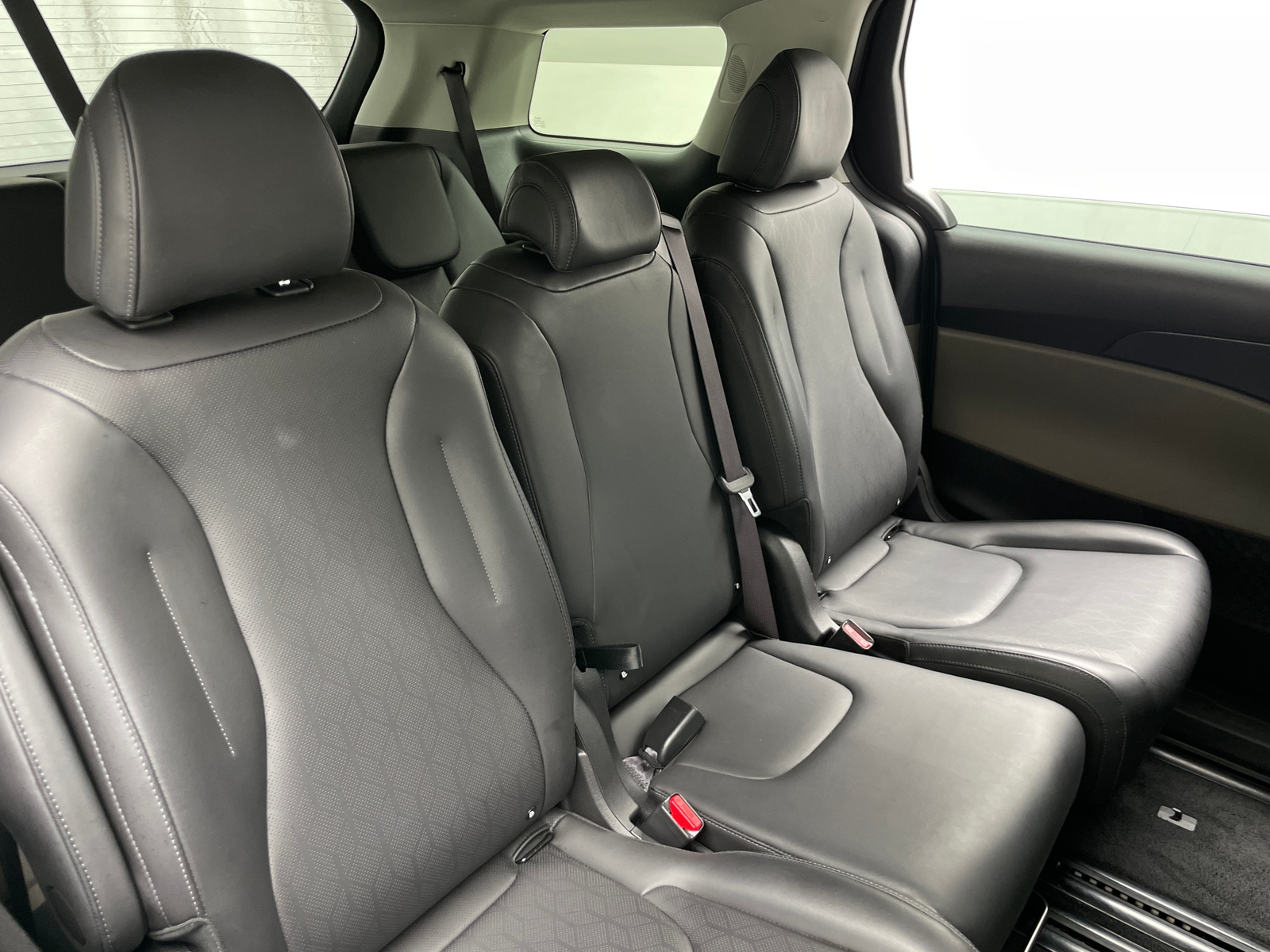 Thumbnail: 2026 Kia Carnival - 5