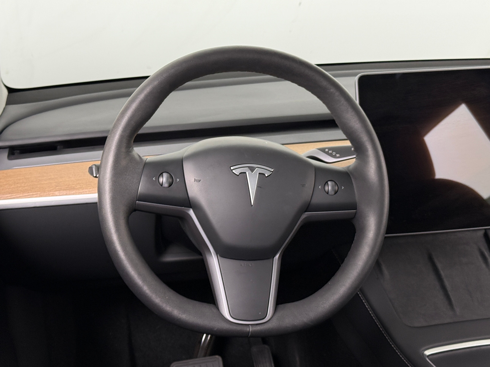 Thumbnail: 2023 Tesla Model Y - 4