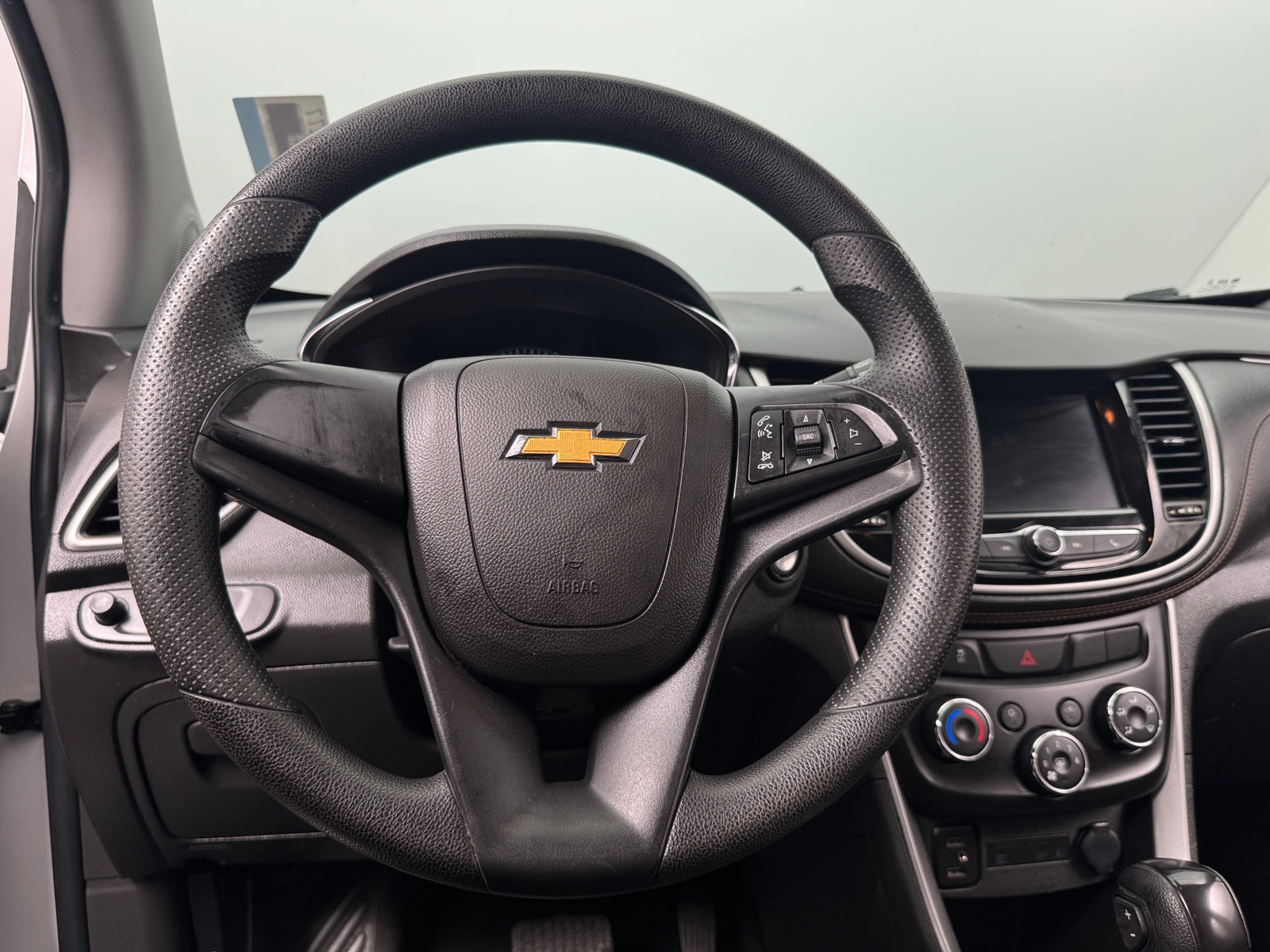 Thumbnail: 2020 Chevrolet Trax - 5