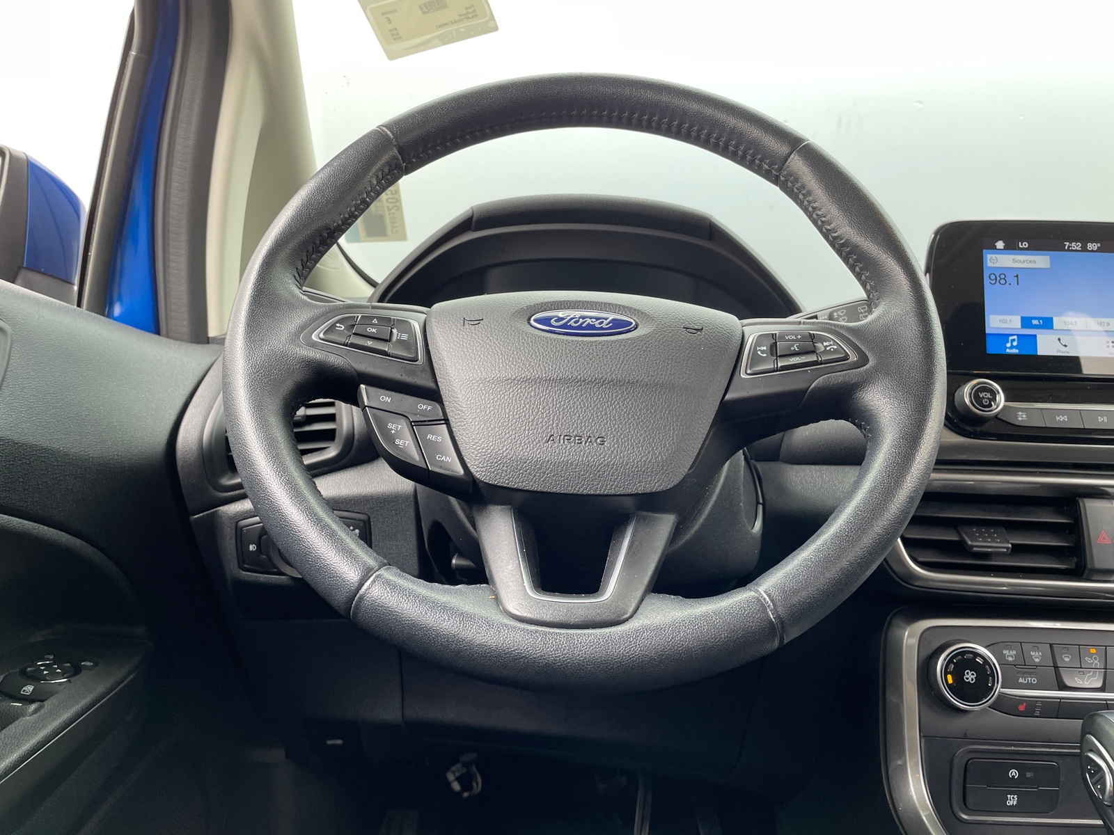 Thumbnail: 2018 Ford EcoSport - 5