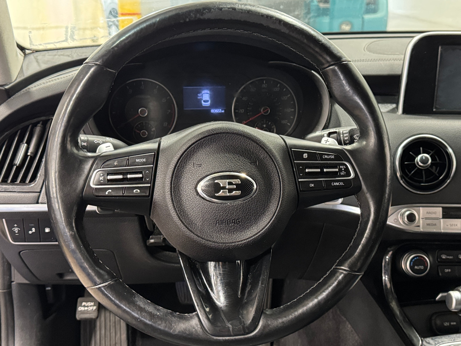 Thumbnail: 2019 Kia Stinger - 4